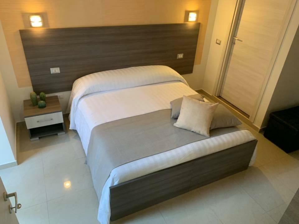 פרנקווילה די סיציליה Sweet Home מראה חיצוני תמונה
